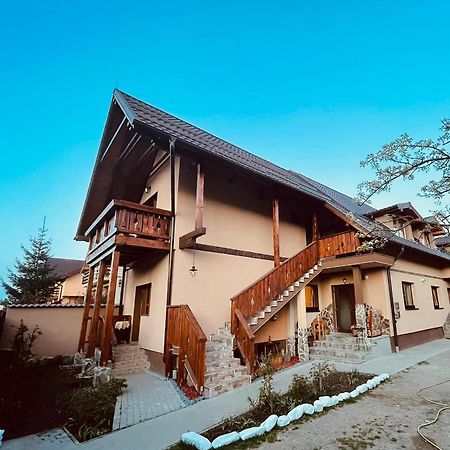 Casa Felice Hotel Brasov Luaran gambar