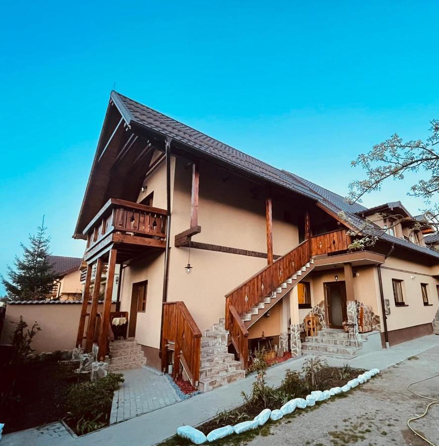 Casa Felice Hotel Brasov Luaran gambar