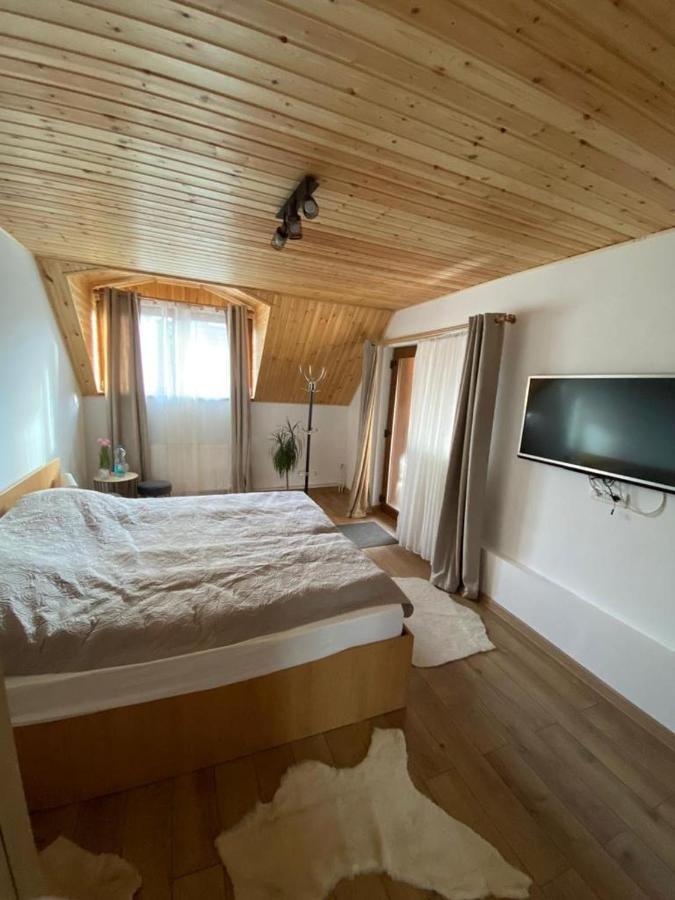 Casa Felice Hotel Brasov Luaran gambar